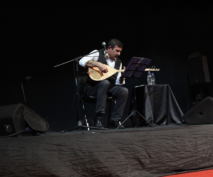 Seyhan’da “Bir Kitap Bir Bilet” Etkinliği