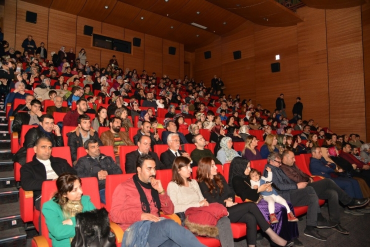 Büyükşehir Belediyesi, Mevlana’yı Konserle Andı