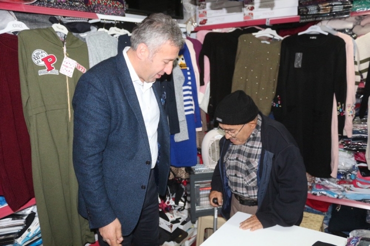 Yaşlıların Bastonları Başkan Güler’den