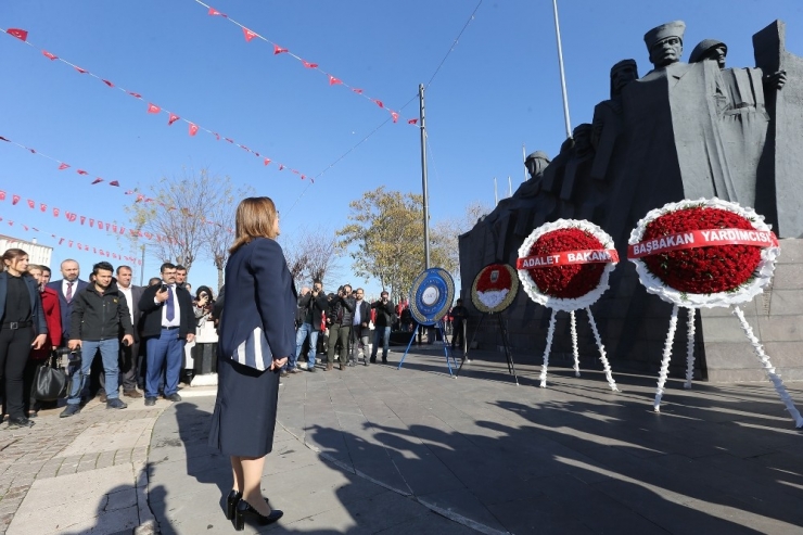 Gaziantep’te Coşkulu Kurutuluş Günü Etkinlikleri