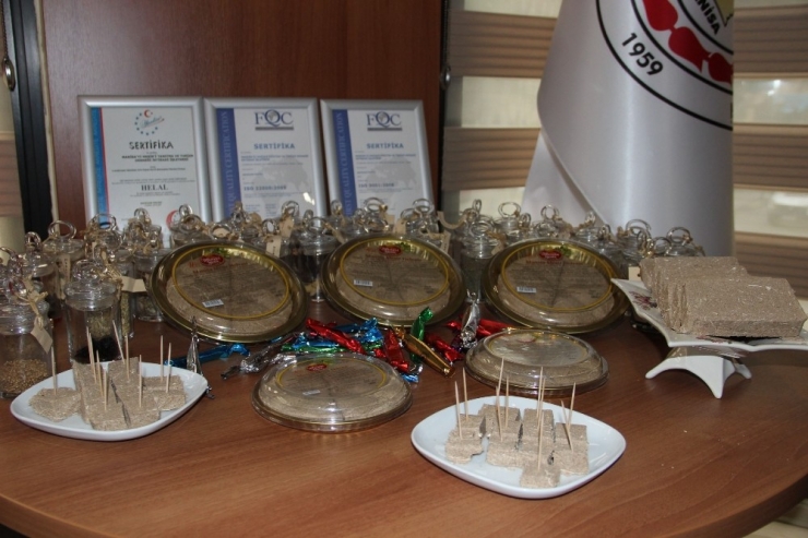 Mesir’in Çayı, Lokumu Derken Helvası Da Yapıldı