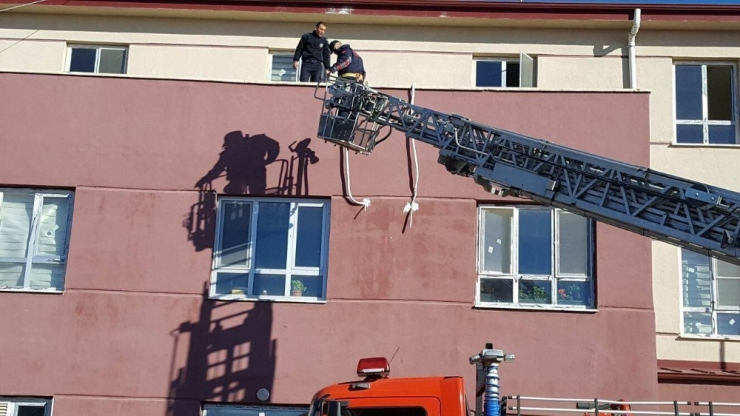 İtfaiyenin Yangın Eğitimleri Sürüyor