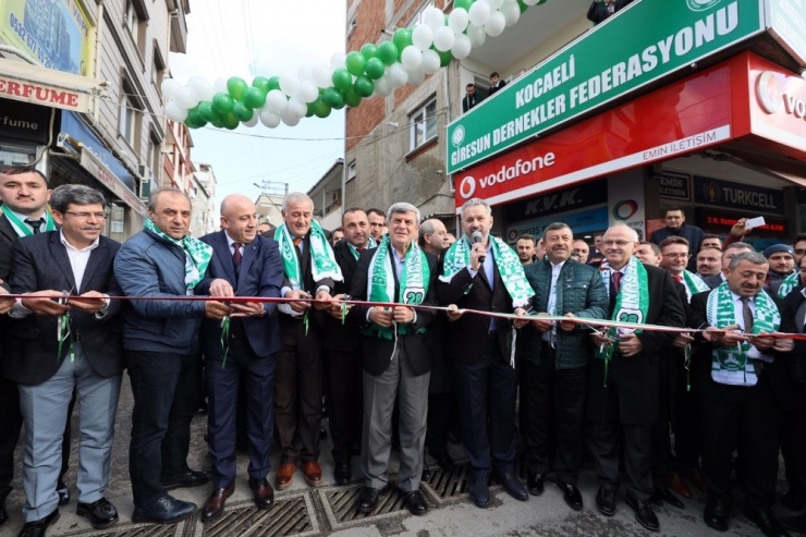 Başkan Karaosmanoğlu, “Stk’lar Gençlik Hizmetlerine Önem Vermeli”