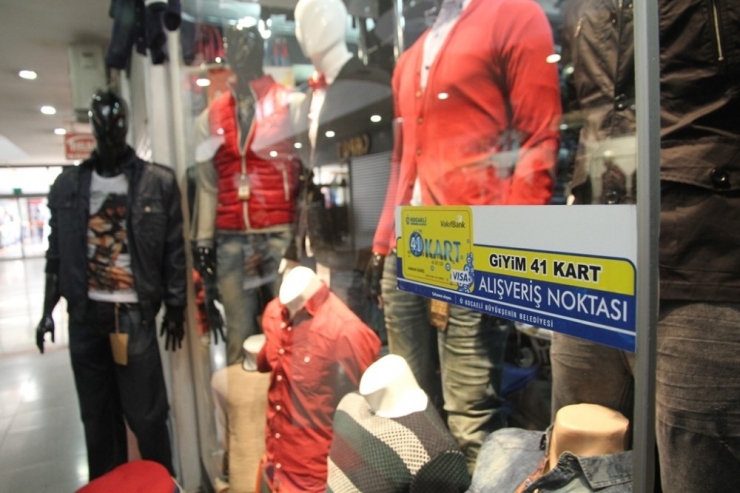 41 Kart İhtiyaçlılara Derman Oluyor