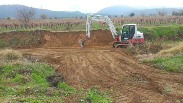 Deynekler’de Dere Taşkınlarına Önlem
