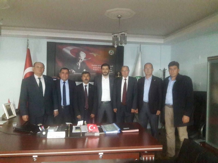 Mhp’li Belediye Başkanları Pazarlar’da Buluştu