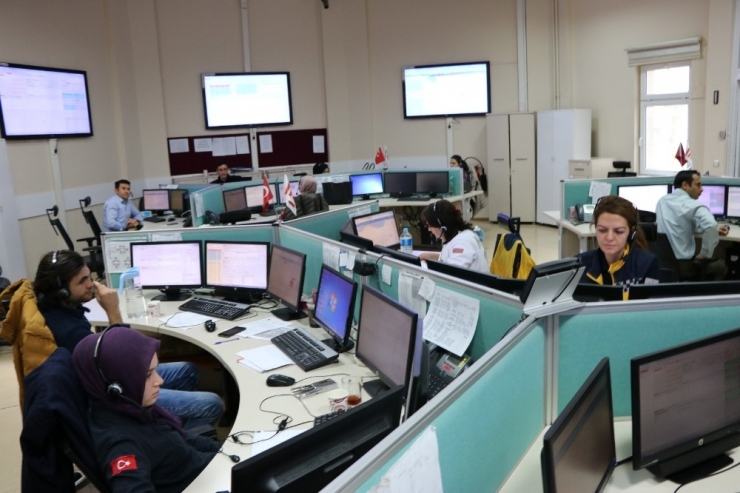 112’yi Gereksiz Arayanlara İdari Yaptırım Uygulanacak