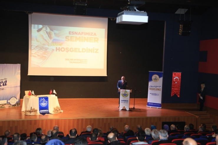 Sapanca Belediyesi’nden Esnafa Seminer