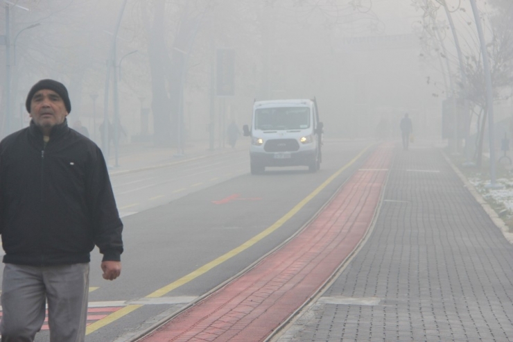 Düzce’de Sabah Saatlerinde Sis Etkili Oluyor