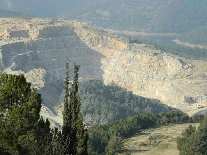 Mhp’li Meclis Üyesinden Taş Ocağı İsyanı