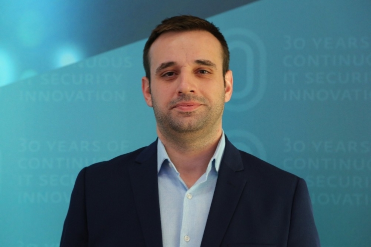 Uzmanlar, Yılbaşında İnternetten Alışveriş Yapanları Uyardı