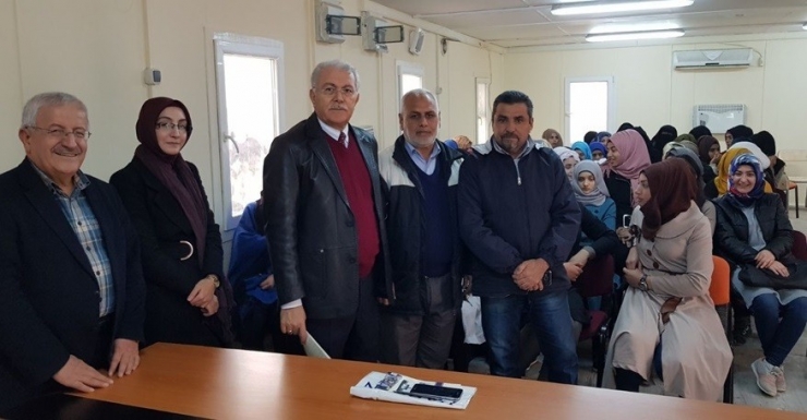 Çadırkentte Üniversite Sınavları Ve Yerleştirme Usulleri Anlatıldı