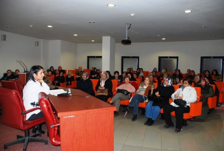 Belsa’da Sağlıklı Beslenme Ve Spor Semineri