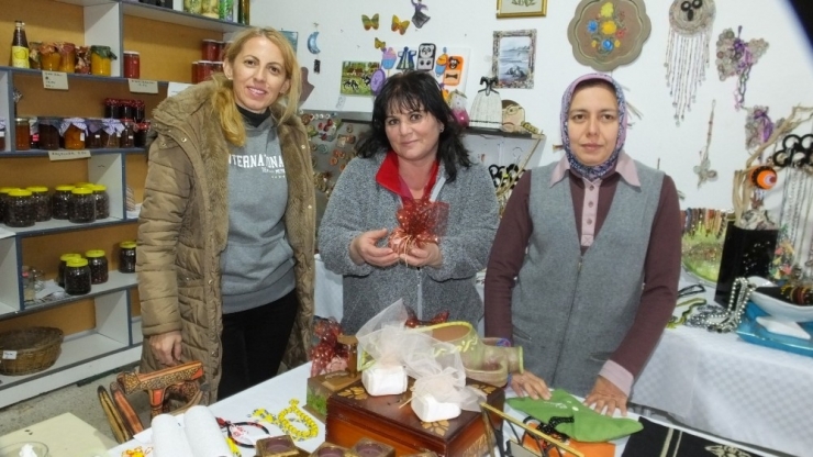 Köylü Kadınlar Dernek Çatısı Altında Üretime Başladı