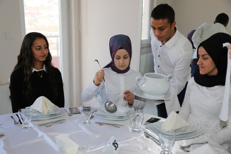 Ko-mek’te Servis Elemanı Kursu Eğitimleri Başladı