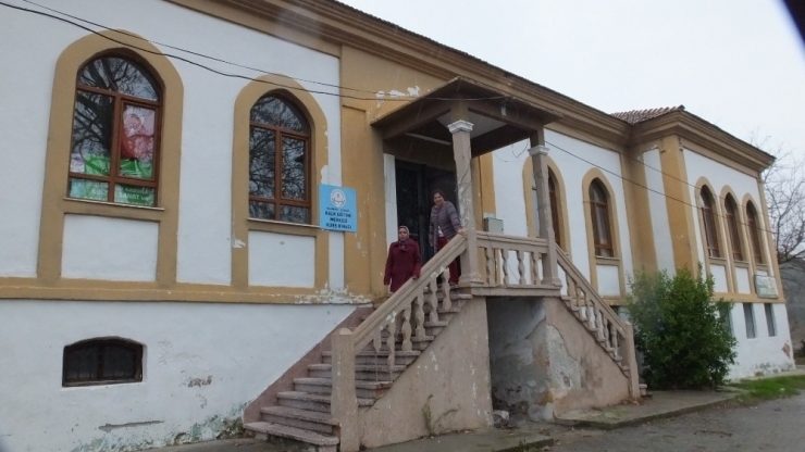 Köylü Kadınlar Dernek Çatısı Altında Üretime Başladı