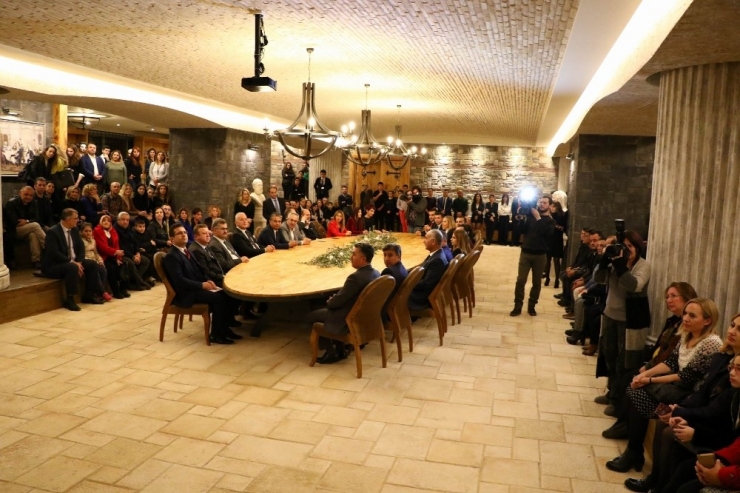 Türkiye’nin İlk Felsefe Oditoryumu Antalya’da Açıldı