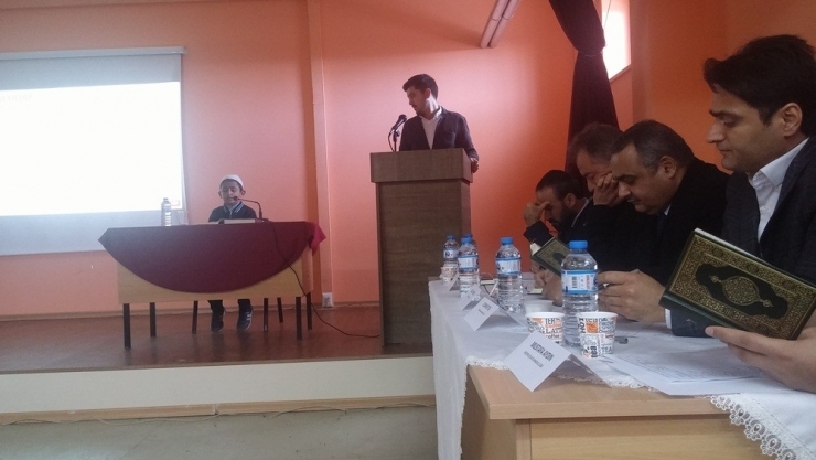 Van’da ‘Genç Sada Kur’an-ı Kerim’i Güzel Okuma’ Yarışması