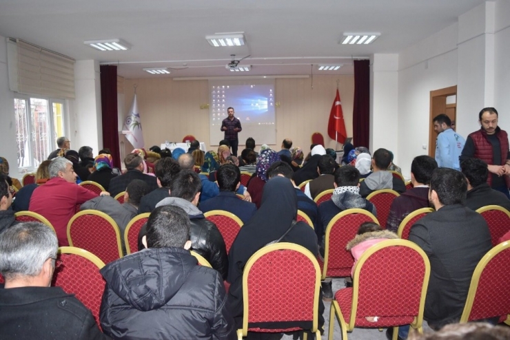 İpekyolu Belediyesinden Engelli Ailelerine Seminer