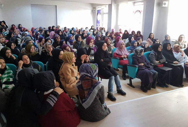 Yıldırımlı Öğrencilere Kişisel Gelişim Semineri