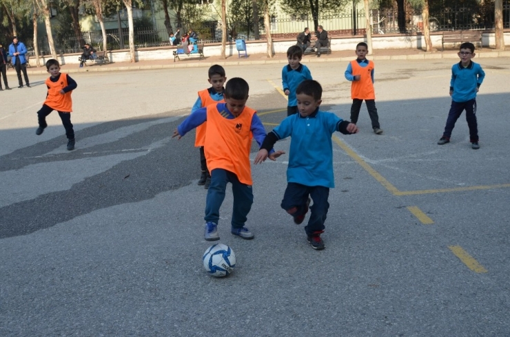 Organize Sanayi İlkokulu’nda Sınıflar Yarışıyor