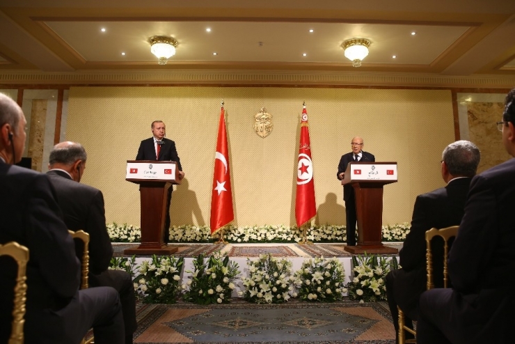 Cumhurbaşkanı Erdoğan: “Esed, Devlet Terörü Estirmiş Aslında Bir Teröristtir”