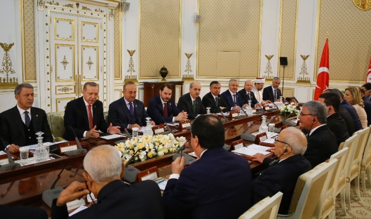 Cumhurbaşkanı Erdoğan, Tunuslu Mevkidaşı İle Görüştü