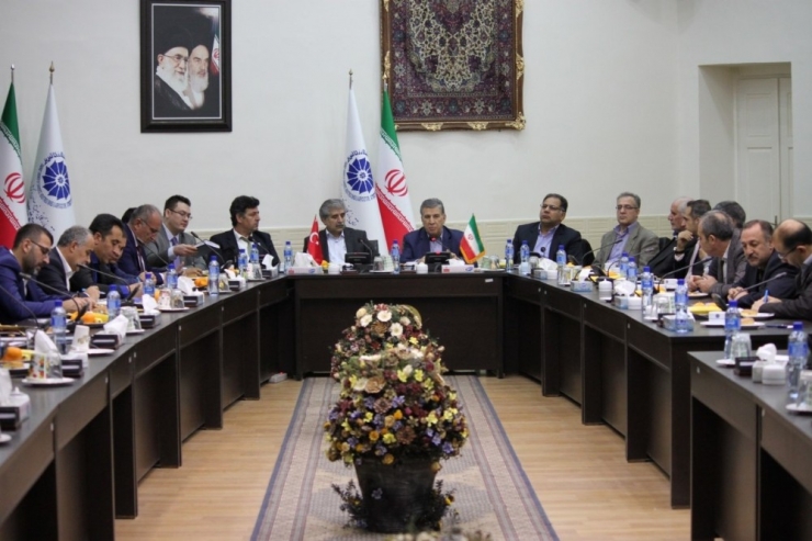 Bölge Tekstilcileri İran’dan Döndü