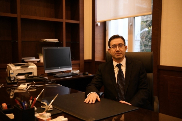 Rektör Prof. Dr. Budak, Yardımcılarını Belirledi