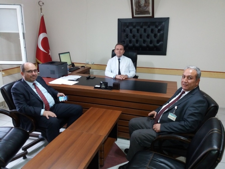 Foça Devlet Hastanesi Başhekimi Göreve Başladı