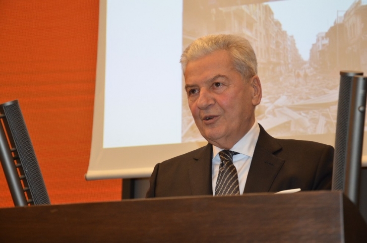 İzmir Ticaret Odası Yönetim Kurulu Başkanı Demirtaş: “2018 Yılının Küresel Riskleri Var”