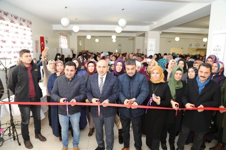 El Sanatları Fuarının Açılışı Yapıldı