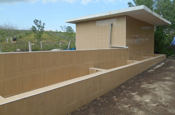 Büyükşehir’den Tarım Ve Hayvancılığa Sulama Desteği