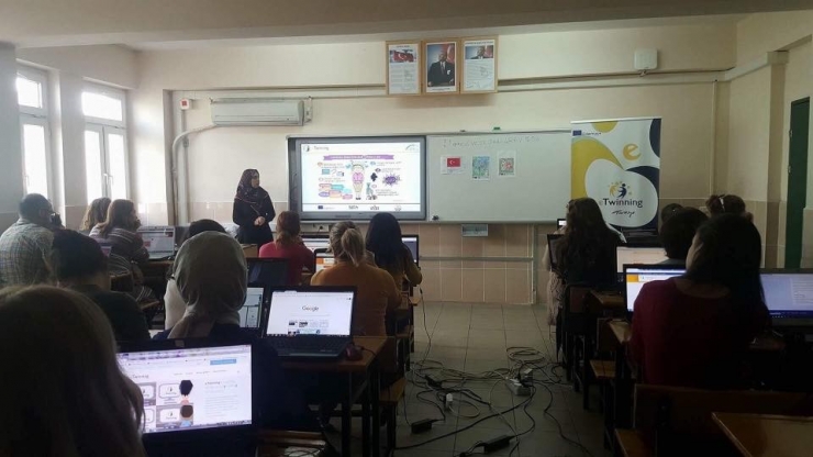 Mersin’de ’E-twinning Atölyeleri’ Tamamlandı