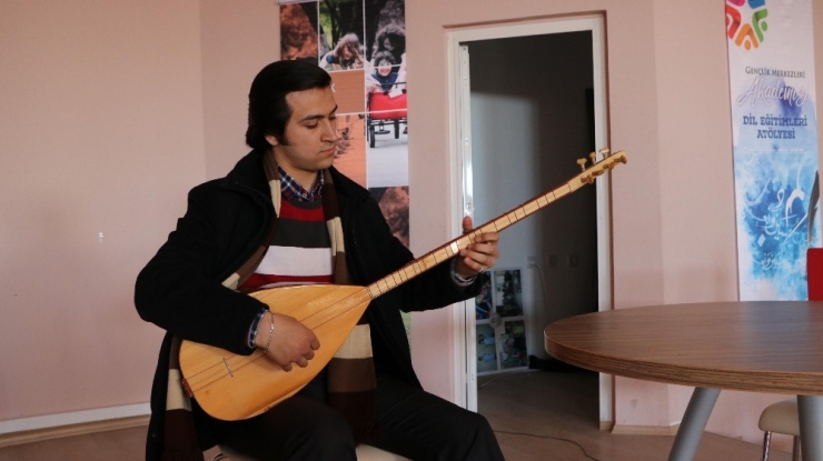 Orhan Gencebay İle Türkü Söylemek İstiyor