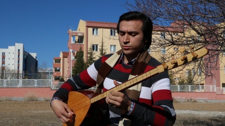 Orhan Gencebay İle Türkü Söylemek İstiyor