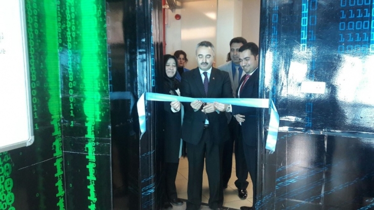 Osmaniye’de Robotik Kodlama Sınıfı Törenle Açıldı