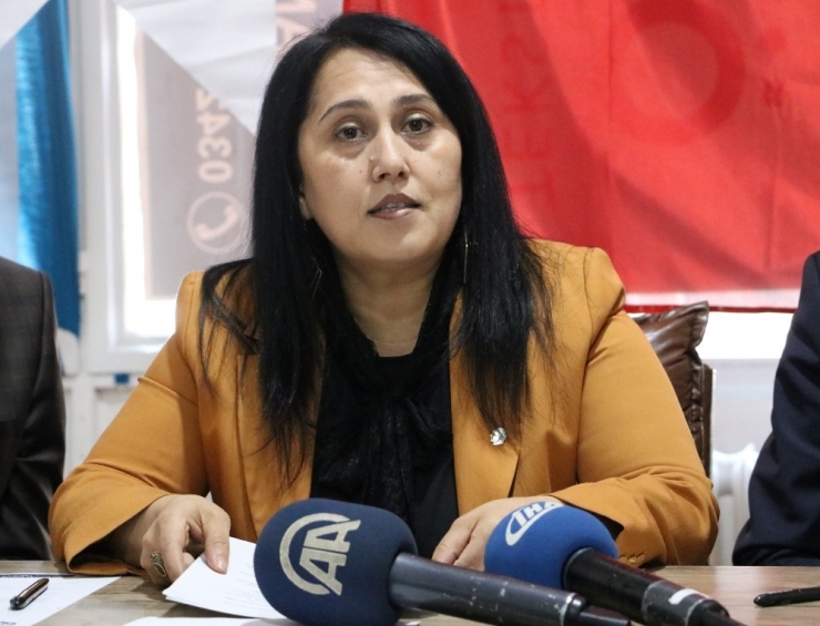 Mezine Sırakaya Öztüm Tekstil İş Sendikası Genel Başkan Yardımcılığına Atandı