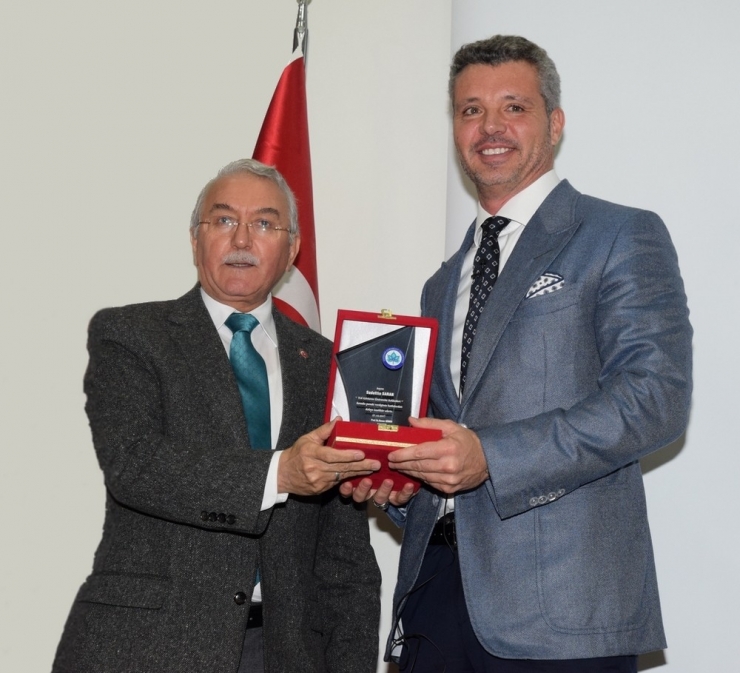 Sadettin Saran Esogü’de