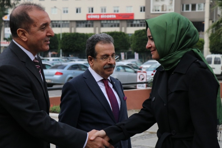 Aile Ve Sosyal Politikalar Bakanı Kaya, Adana’da