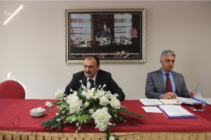 Çandıroğlu, Müdürler İle Toplantıda Bir Araya Geldi