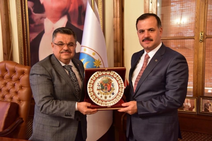 Başkan Yağcı Ve Orman İşletme Bursa Bölge Müdürü Akın Bir Araya Geldi