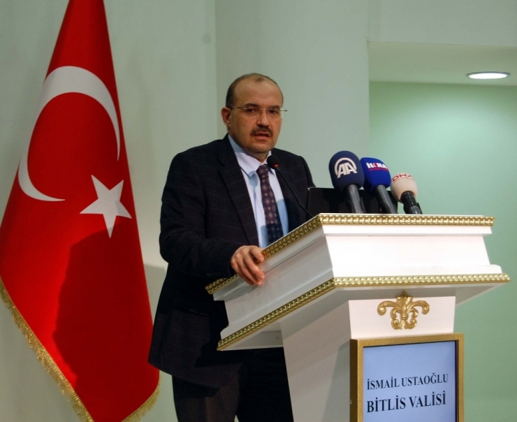 Bitlis’te ‘Ekonomi Ve Kalkınma’ Toplantısı