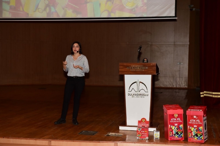 Öğretmenler Atık Pil Konusunda Bilgilendirildi