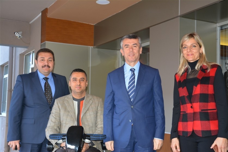 Edremit’te Edebiyat Rüzgarları Esmeye Başladı