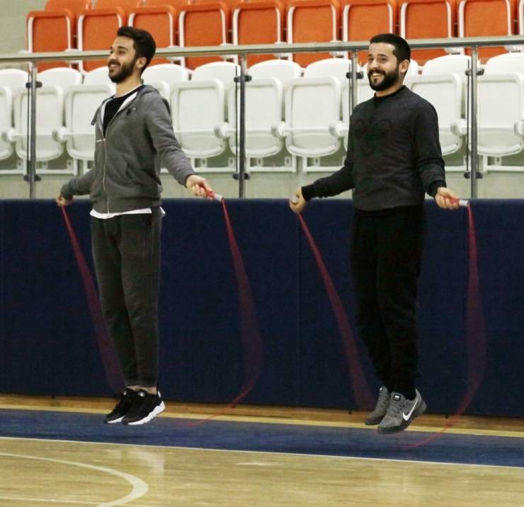 Gaün’de “Sağlıklı Nesiller İçin Bir Adımda Sen At Projesi” Kapsamında Eğitim Veriliyor