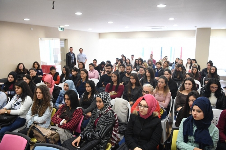 Konyaaltı Kent Gönüllüsü Projesi’ne Büyük İlgi