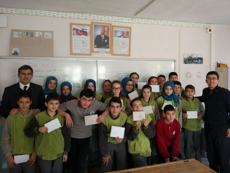 Pazarlar-şırnak Arasında İngilizce Mektup Arkadaşlığı