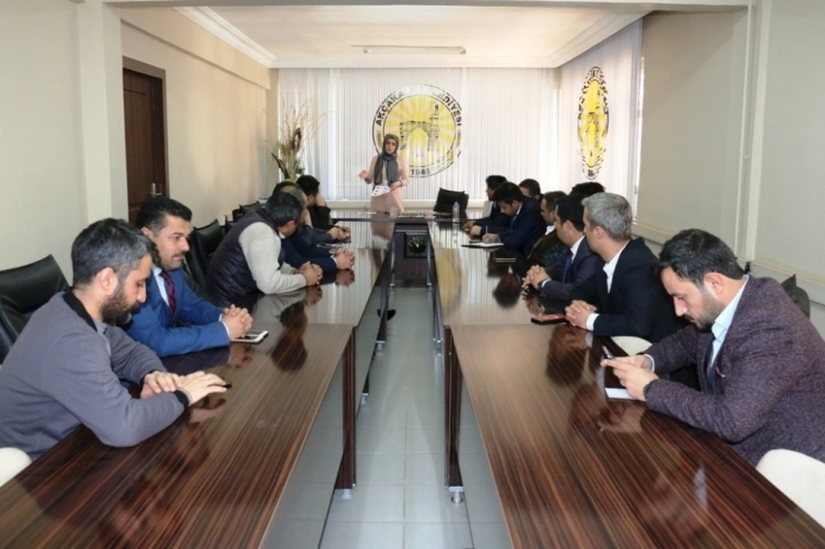 Belediye Çalışanlarına Madde Bağımlılığı Eğitimi