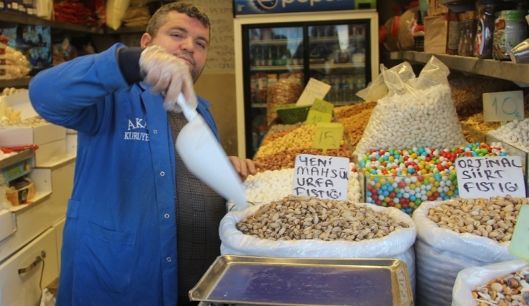 Fıstıkta Fiyatları Kalite Yerine Mahsulün Miktarı Belirliyor